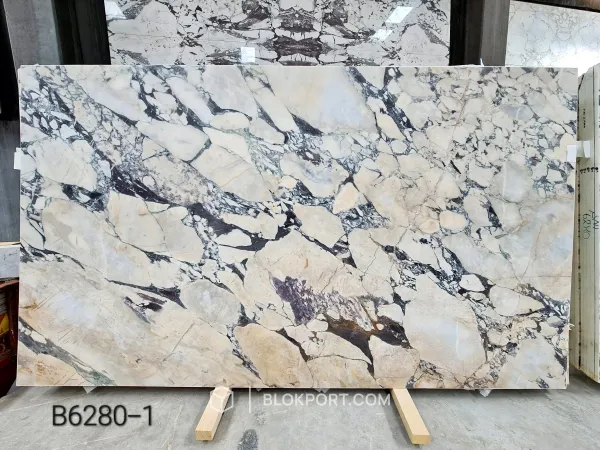 Calacatta Viola Honed Marble
