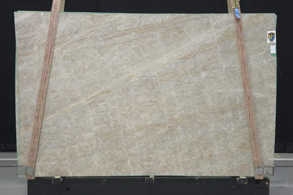 Perla Lume Honed Quartzite