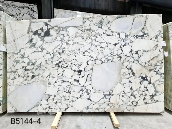 Calacatta Viola Honed Marble