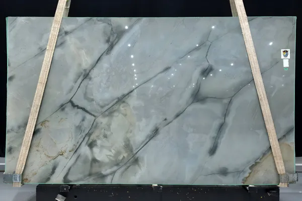 Acquaclara Polished Quartzite