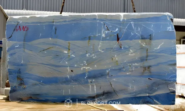 Azul Macaubus Quartzite