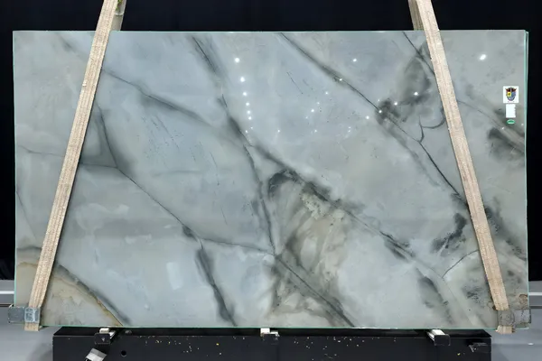 Acquaclara Polished Quartzite