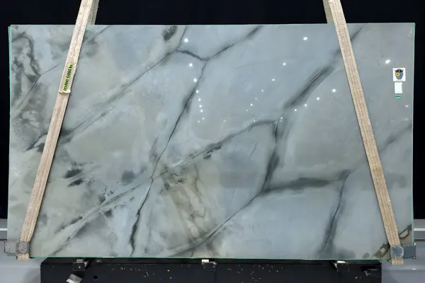 Acquaclara Polished Quartzite